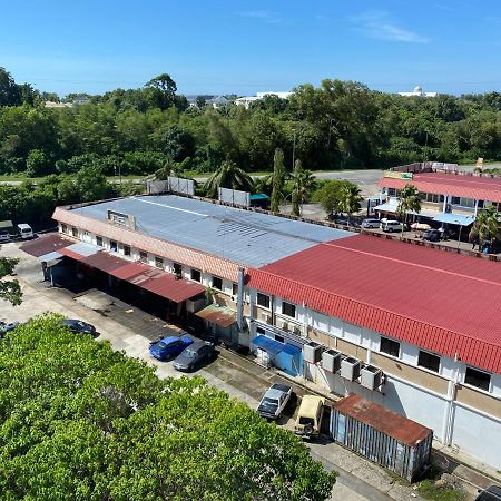 The Lanes Hotel Tutong Exterior foto