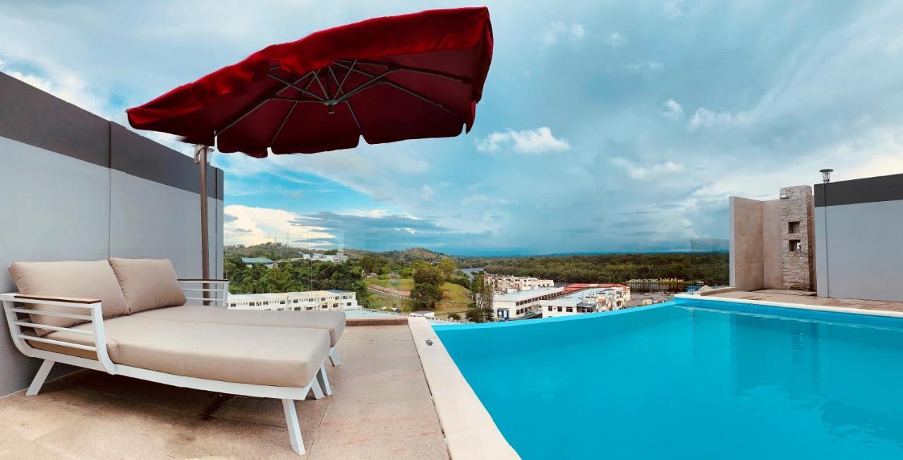 The Lanes Hotel Tutong Exterior foto