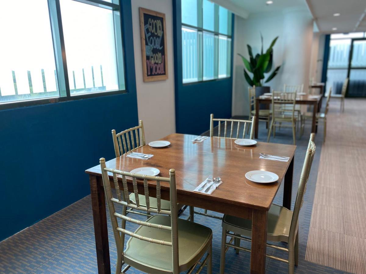 The Lanes Hotel Tutong Exterior foto