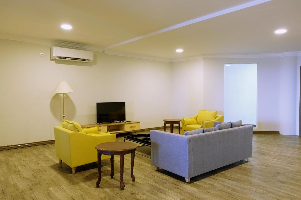 The Lanes Hotel Tutong Exterior foto